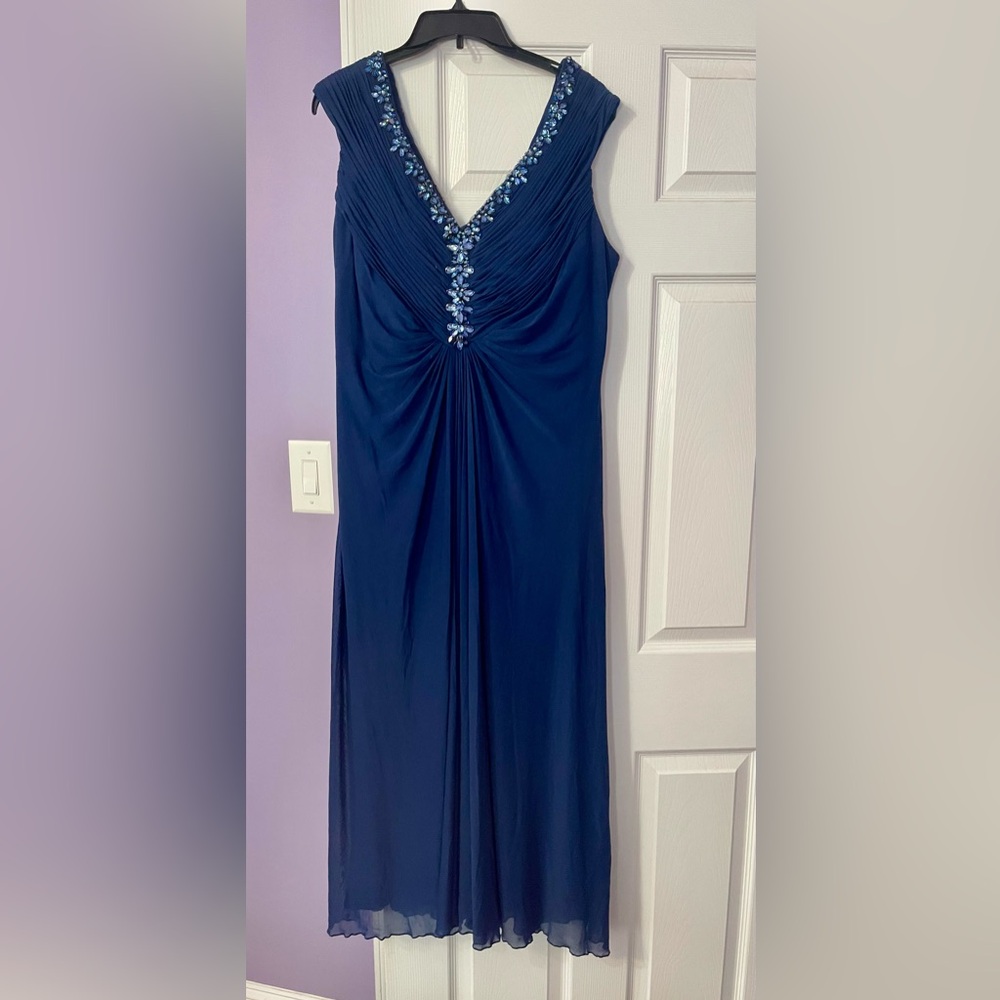 Beautiful mother of the bride dress